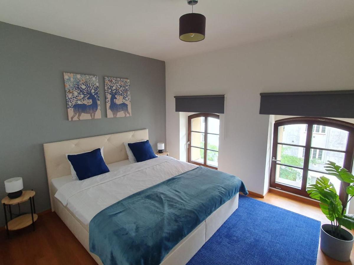 Apartment With Balcony And Parking Near The Prague Museum Eksteriør bilde
